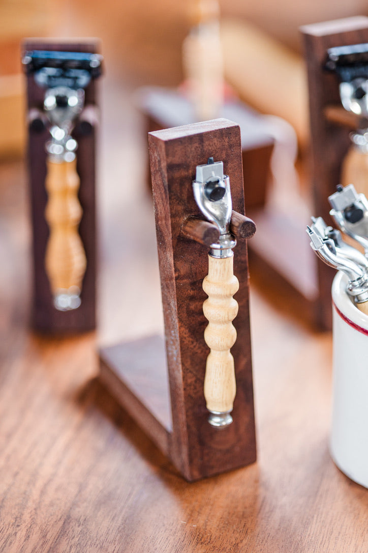Turning Workshop - Wooden Razor with Holder