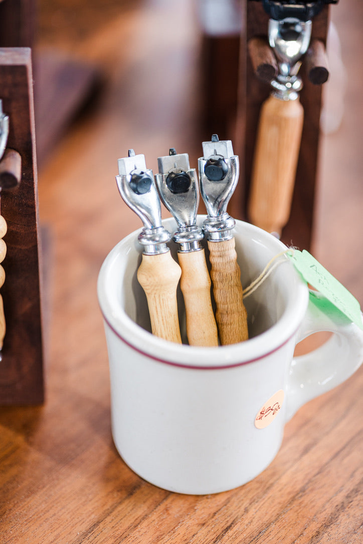 Turning Workshop - Wooden Razor with Holder